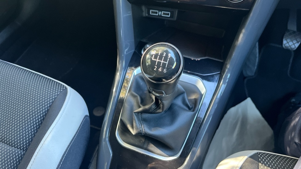 Used Volkswagen T-Roc 2019 for sale - 76079038: Photo 34