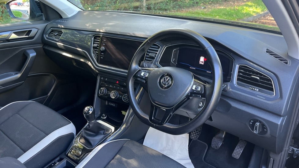 Used Volkswagen T-Roc 2019 for sale - 76079038: Photo 6