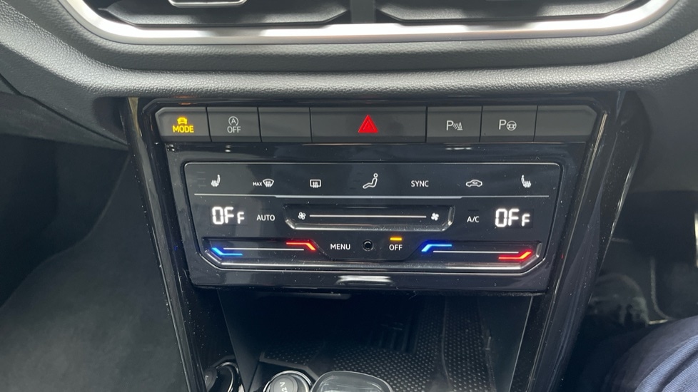 Used Volkswagen T-Roc 2025 for sale - 76873873: Photo 33