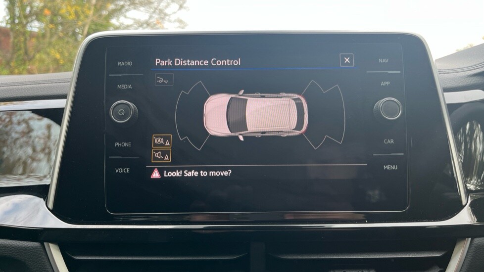 Used Volkswagen T-Roc 2025 for sale - 76873873: Photo 40