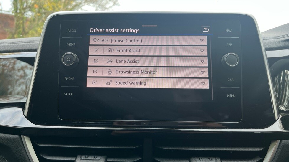 Used Volkswagen T-Roc 2025 for sale - 76873873: Photo 49