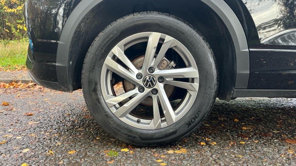 Used Volkswagen T-Roc 2025 for sale - 76873873: Photo 5