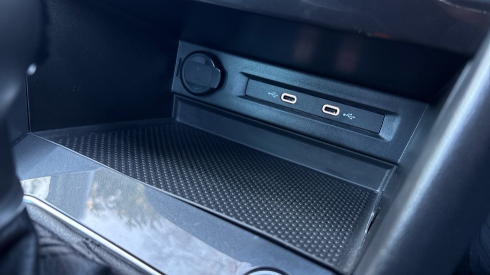 Used Volkswagen Tiguan 2022 for sale - 76874763: Photo 43