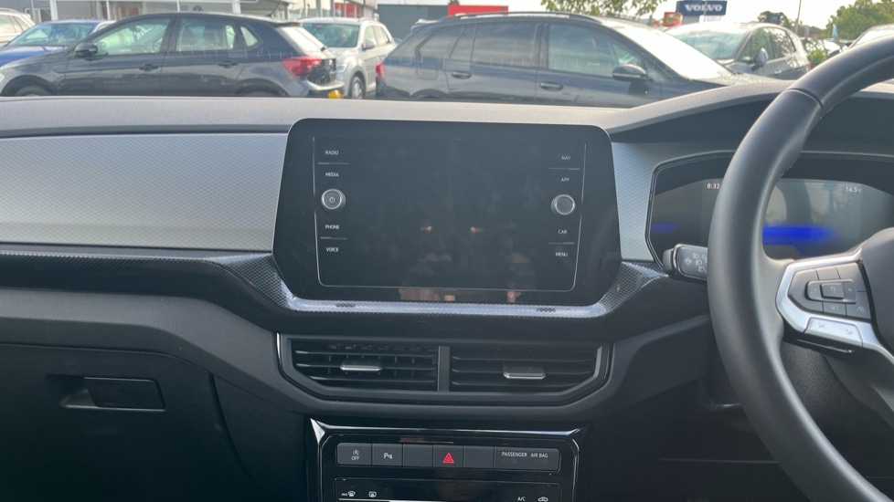 Used Volkswagen T-Cross 2025 for sale - 76428044: Photo 13