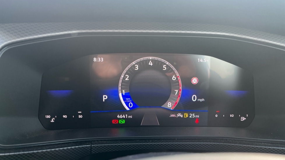 Used Volkswagen T-Cross 2025 for sale - 76428044: Photo 14