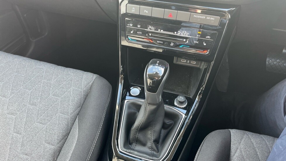 Used Volkswagen T-Cross 2025 for sale - 76428044: Photo 34