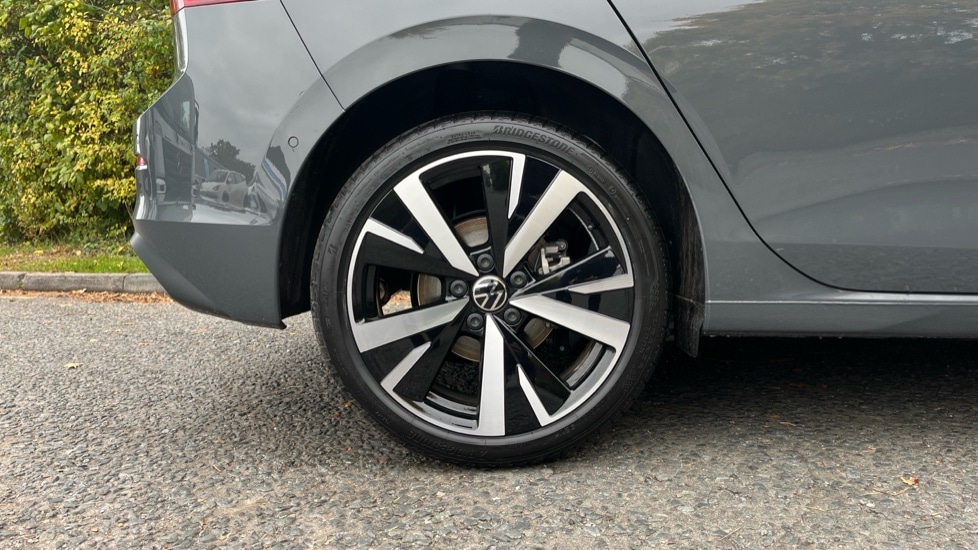 Used Volkswagen Golf 2025 for sale - 76328217: Photo 5