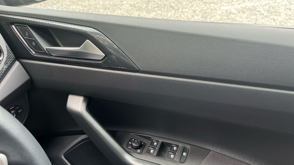 Used Volkswagen Polo 2025 for sale - 76297423: Photo 35