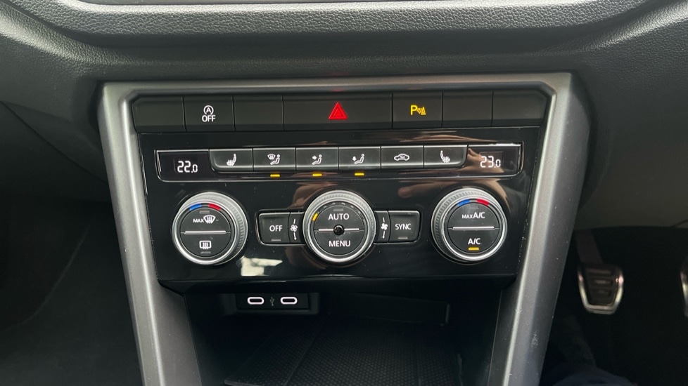 Used Volkswagen T-Roc 2021 for sale - 76008179: Photo 30