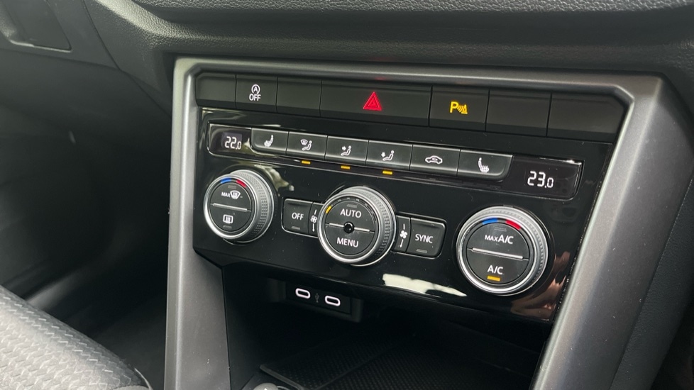 Used Volkswagen T-Roc 2021 for sale - 76008179: Photo 43