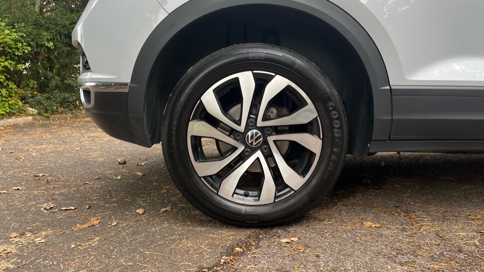 Used Volkswagen T-Roc 2021 for sale - 76008179: Photo 5