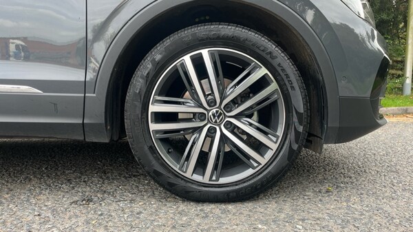 Used Volkswagen Tiguan 2023 for sale - 76203614: Photo 20