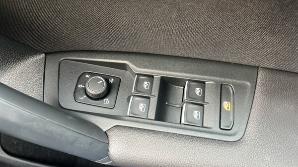 Used Volkswagen Tiguan 2023 for sale - 76203614: Photo 40