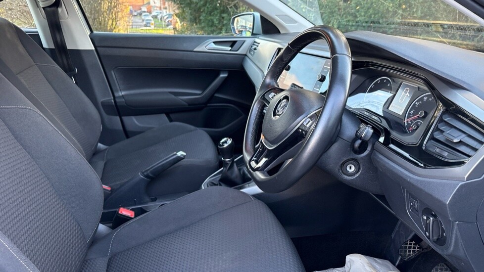Used Volkswagen Polo 2018 for sale - 77021891: Photo 24
