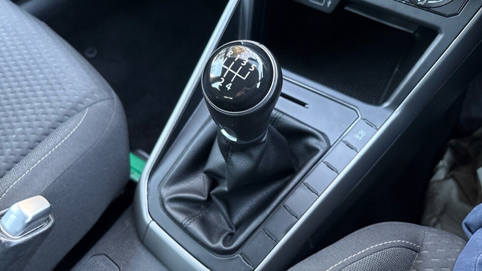 Used Volkswagen Polo 2018 for sale - 77021891: Photo 32