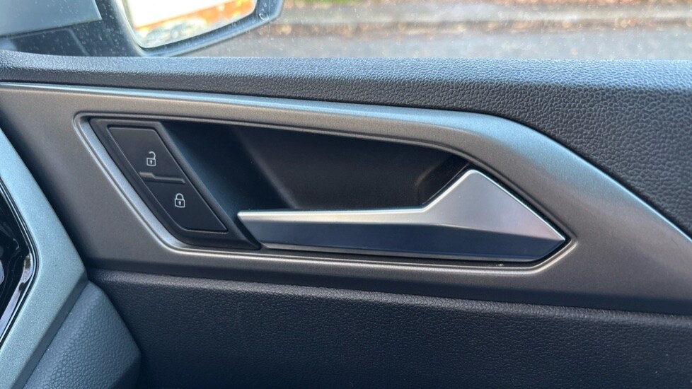 Used Volkswagen Polo 2018 for sale - 77021891: Photo 35