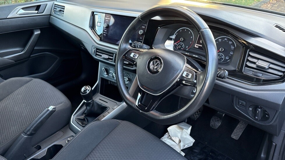 Used Volkswagen Polo 2018 for sale - 77021891: Photo 6