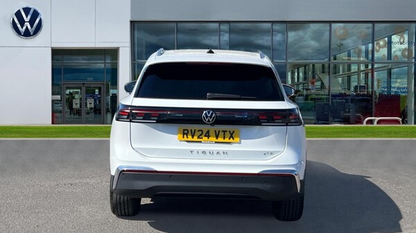 Used Volkswagen Tiguan 2024 for sale - 76297300: Photo 11