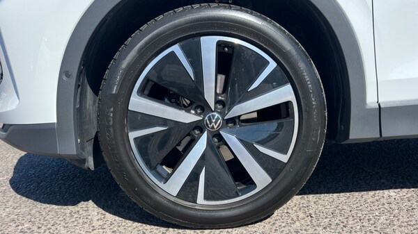 Used Volkswagen Tiguan 2024 for sale - 76297300: Photo 19