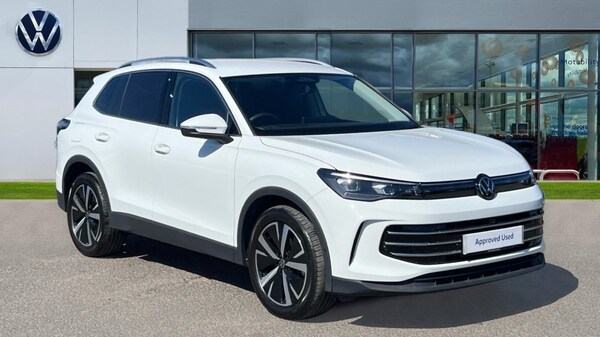 Used Volkswagen Tiguan 2024 for sale - 76297300: Photo 1