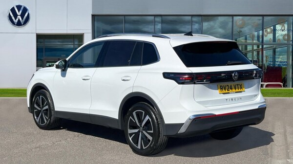 Used Volkswagen Tiguan 2024 for sale - 76297300: Photo 3