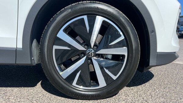 Used Volkswagen Tiguan 2024 for sale - 76297300: Photo 5