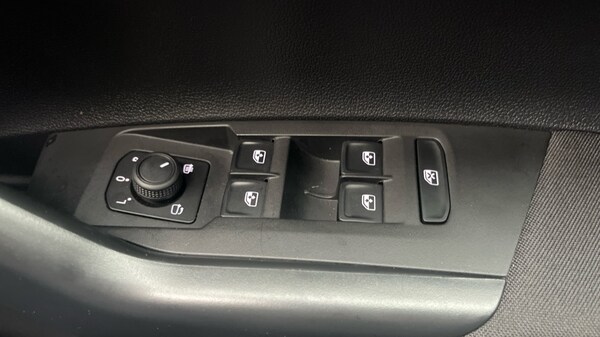 Used Volkswagen Polo 2025 for sale - 76272876: Photo 37