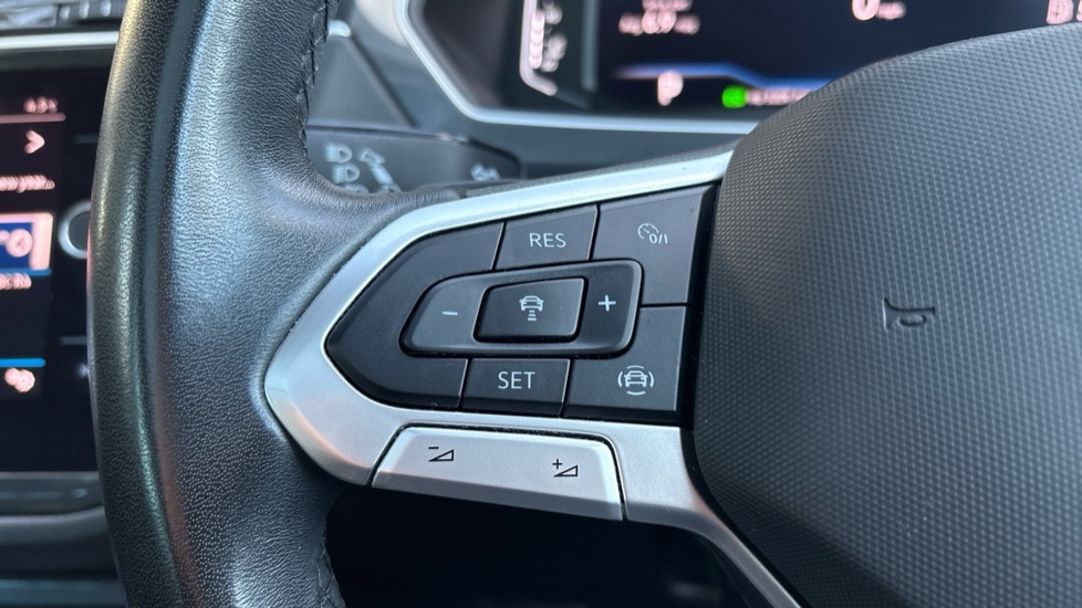 Used Volkswagen Tiguan 2021 for sale - 77060625: Photo 28