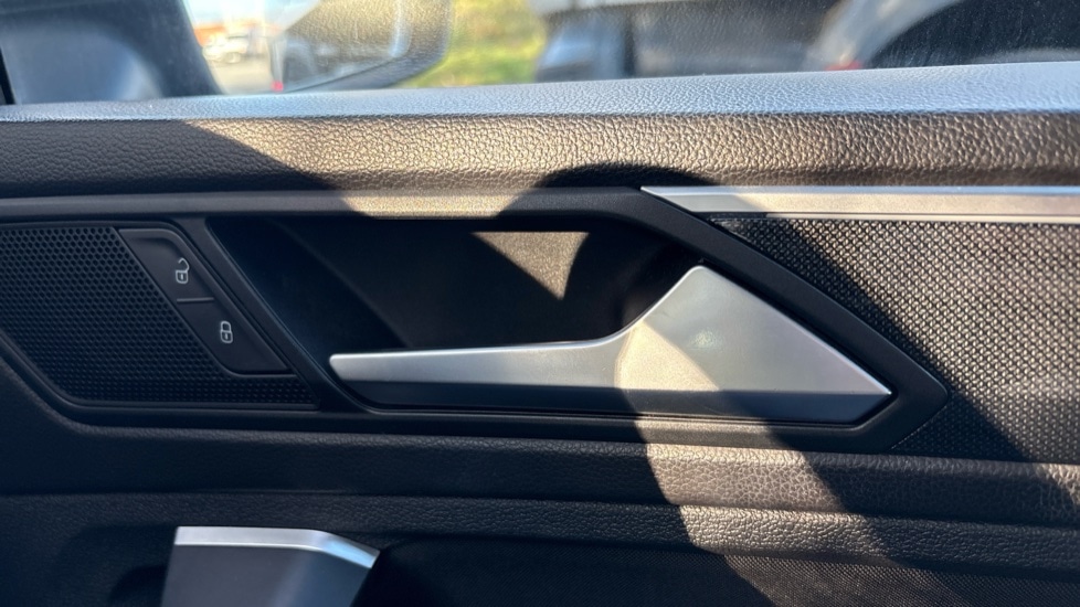 Used Volkswagen Tiguan 2021 for sale - 77060625: Photo 37