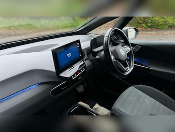 Used Volkswagen ID.3 2021 for sale - 76493880: Photo