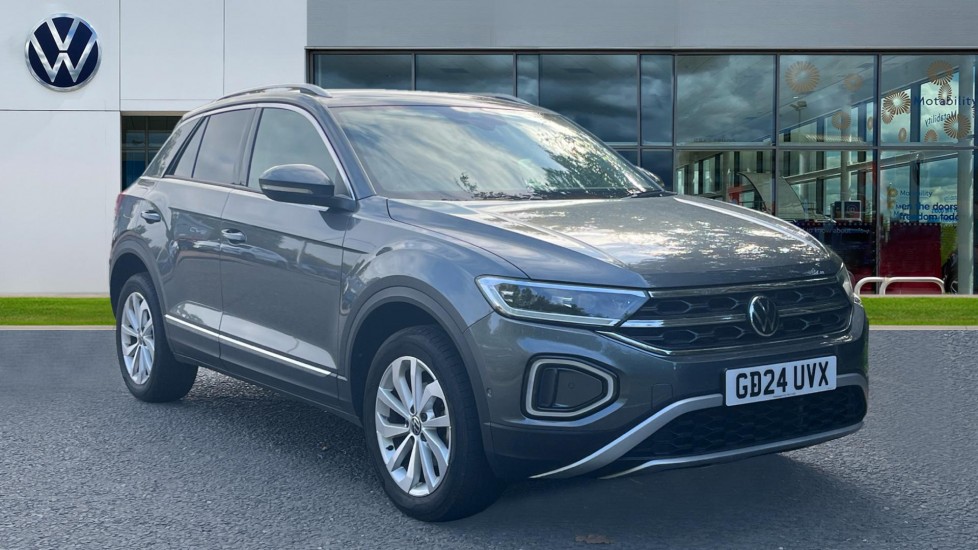 Used Volkswagen T-Roc 2024 for sale - 76203692: Photo 1
