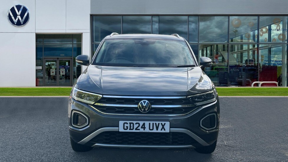 Used Volkswagen T-Roc 2024 for sale - 76203692: Photo 10