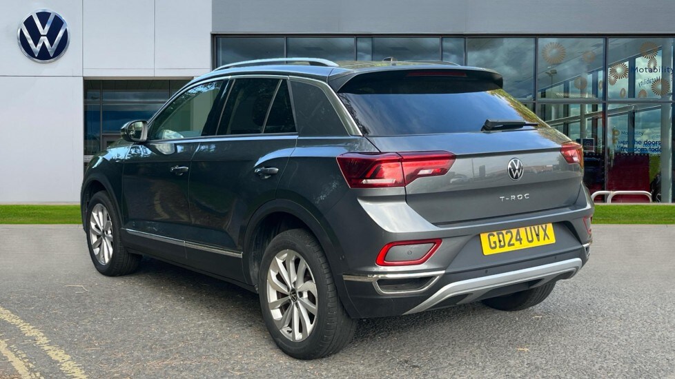 Used Volkswagen T-Roc 2024 for sale - 76203692: Photo 3