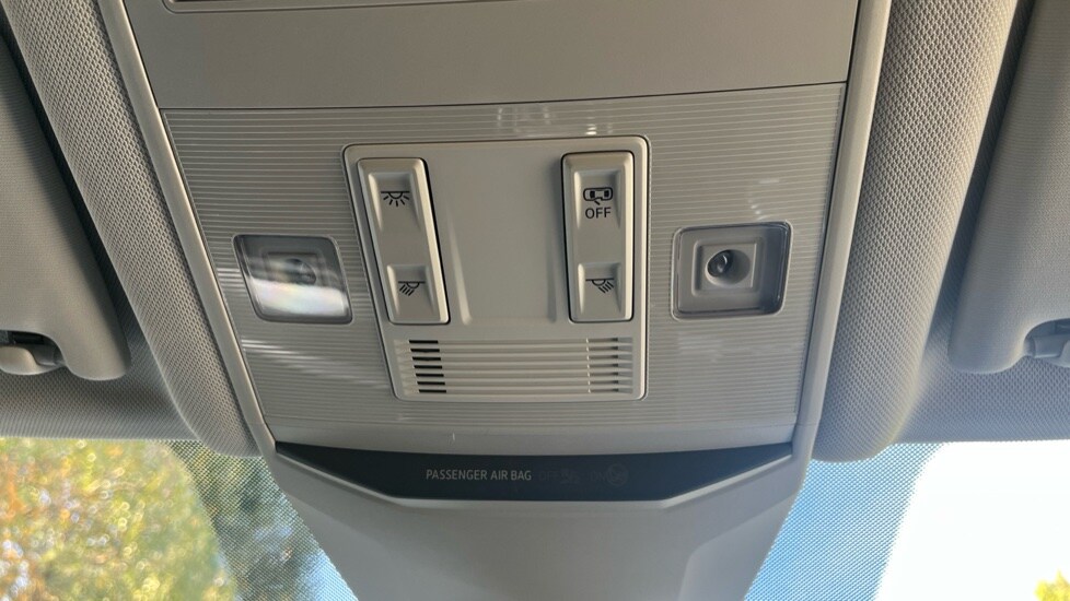 Used Volkswagen T-Roc 2024 for sale - 76203692: Photo 41