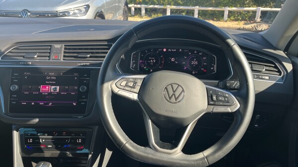 Used Volkswagen Tiguan 2021 for sale - 76067041: Photo 26