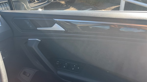 Used Volkswagen Tiguan 2021 for sale - 76067041: Photo 34