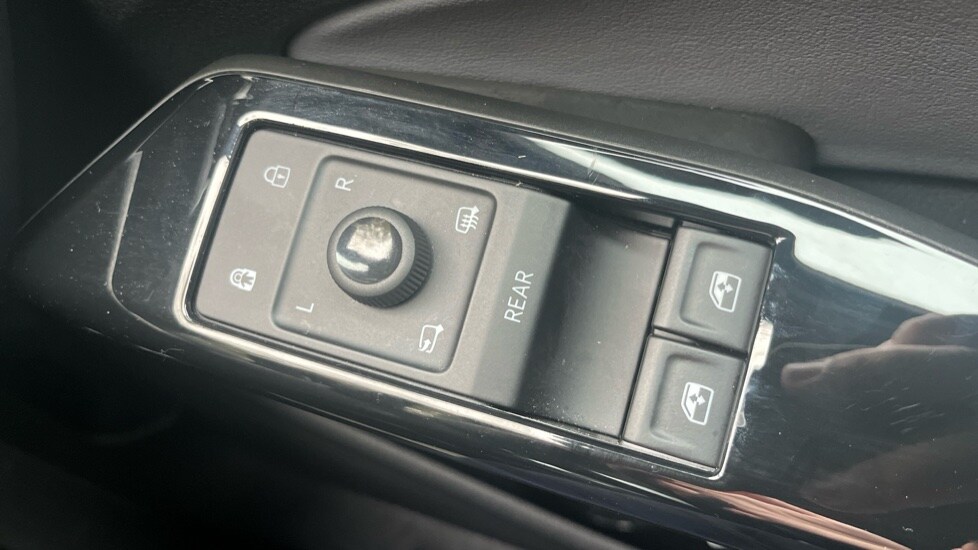 Used Volkswagen ID.5 2024 for sale - 76172430: Photo 39