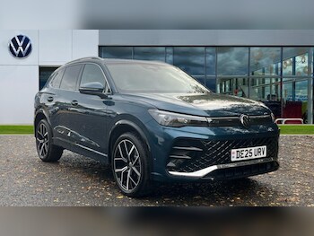 2025 - 1.5 TSI eHybrid R-Line 5dr DSG