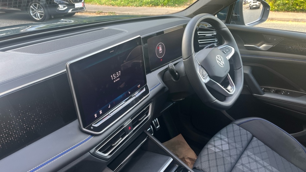 Used Volkswagen Tiguan 2025 for sale - 76172371: Photo 2