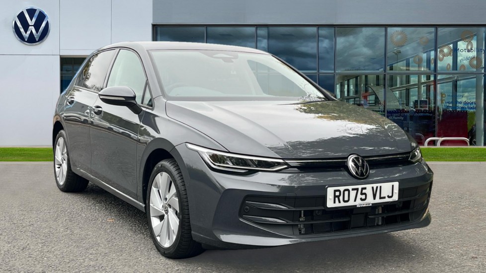 Used Volkswagen Golf 2025 for sale - 76328389: Photo 1