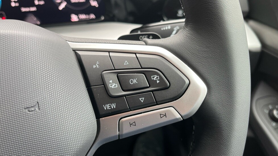 Used Volkswagen Golf 2025 for sale - 76328389: Photo 29