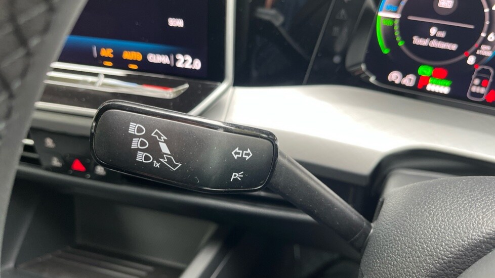 Used Volkswagen Golf 2025 for sale - 76328389: Photo 32