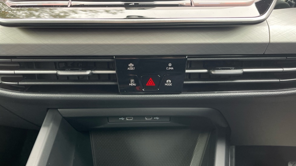 Used Volkswagen Golf 2025 for sale - 76328389: Photo 33