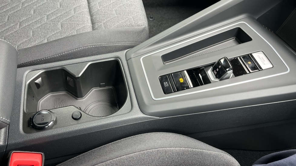 Used Volkswagen Golf 2025 for sale - 76328389: Photo 34