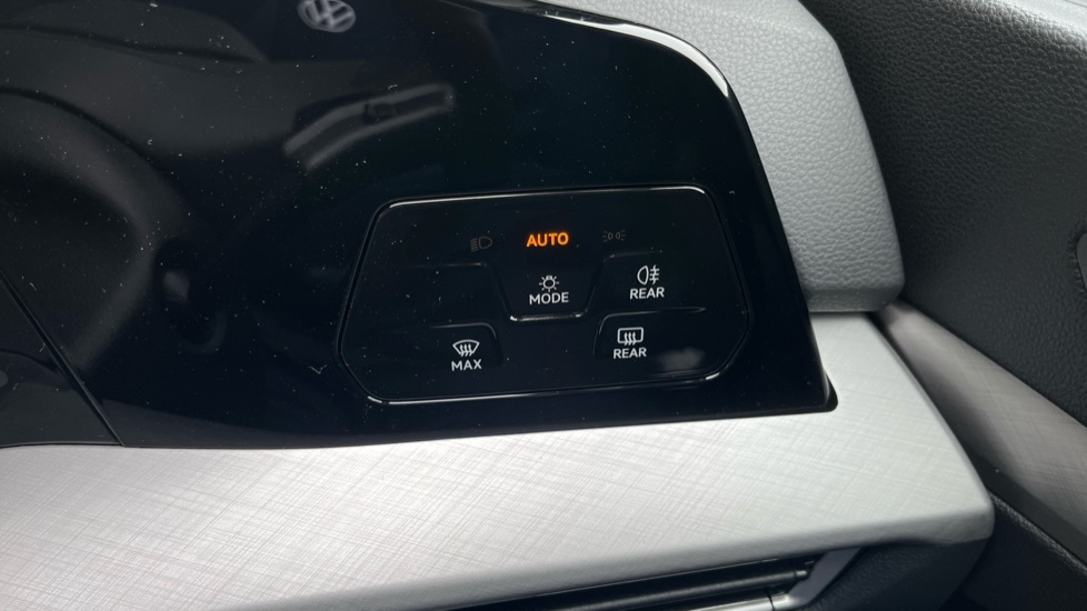 Used Volkswagen Golf 2025 for sale - 76328389: Photo 37