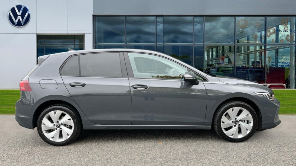 Used Volkswagen Golf 2025 for sale - 76328389: Photo 4