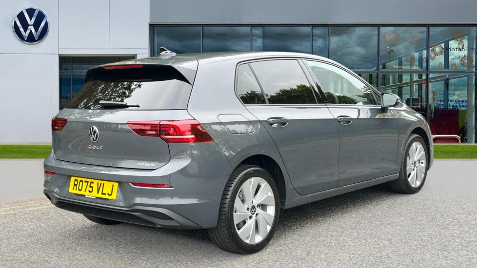 Used Volkswagen Golf 2025 for sale - 76328389: Photo 8