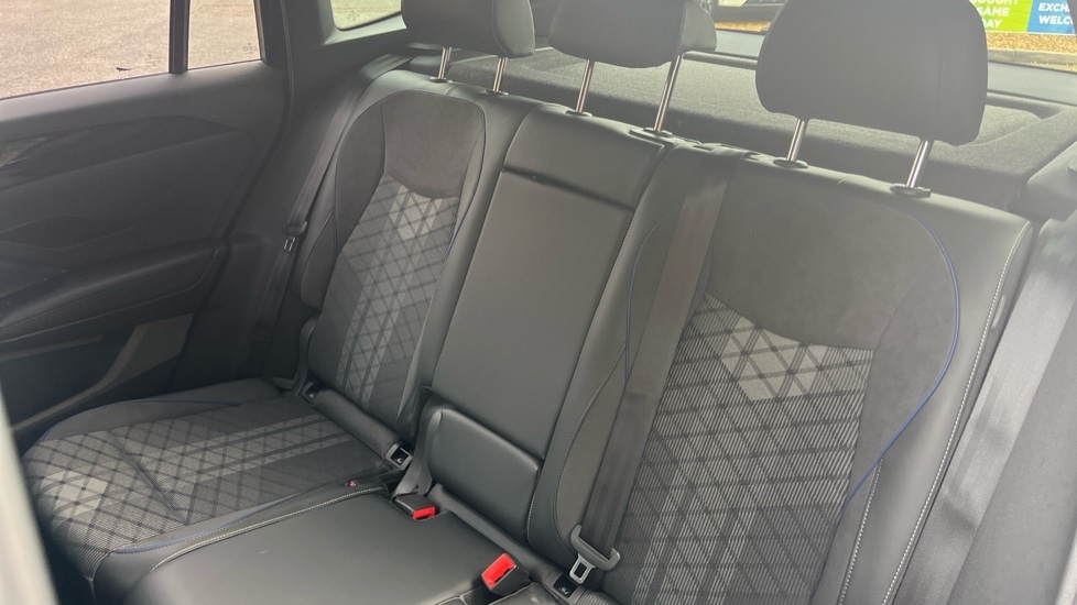 Used Volkswagen Tiguan 2025 for sale - 76869197: Photo 15