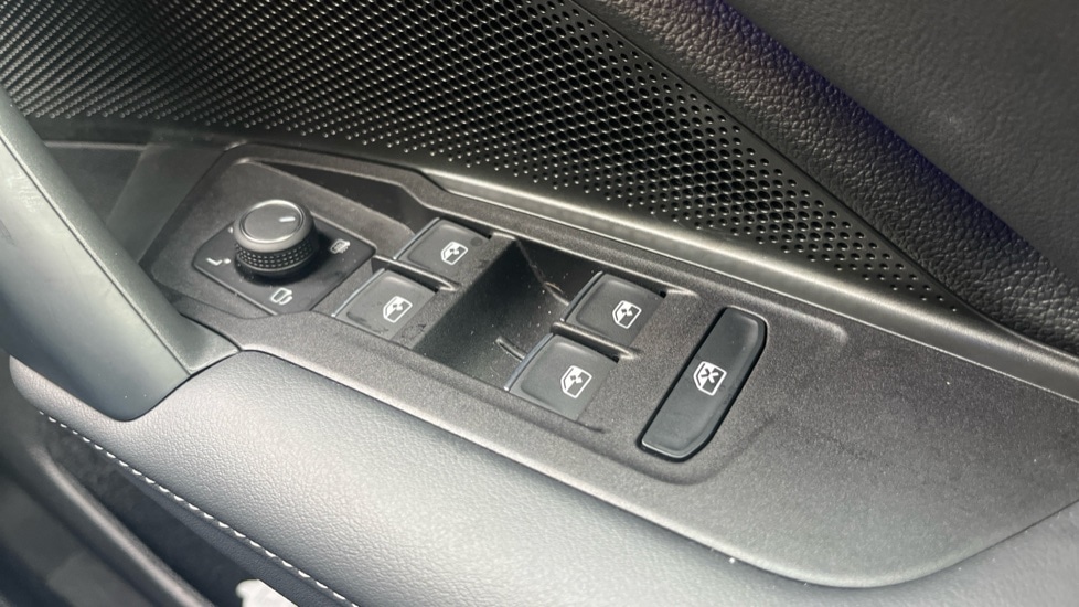 Used Volkswagen Tiguan 2025 for sale - 76869197: Photo 42