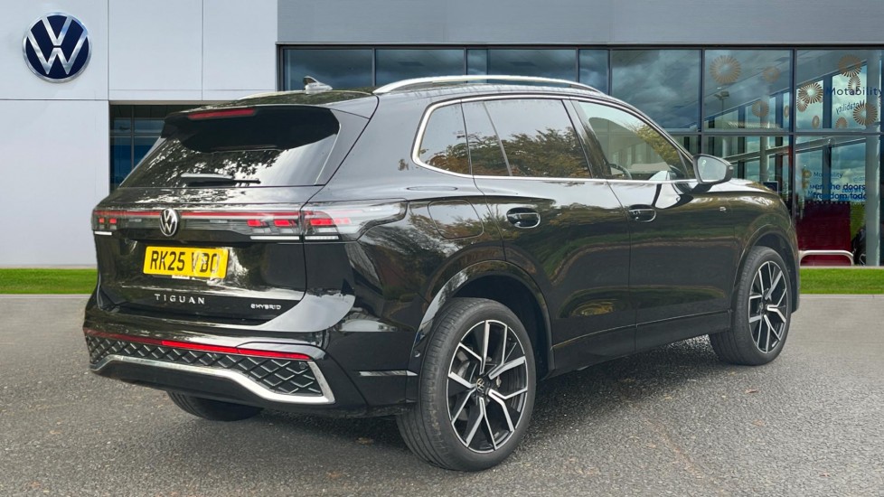 Used Volkswagen Tiguan 2025 for sale - 76869197: Photo 8